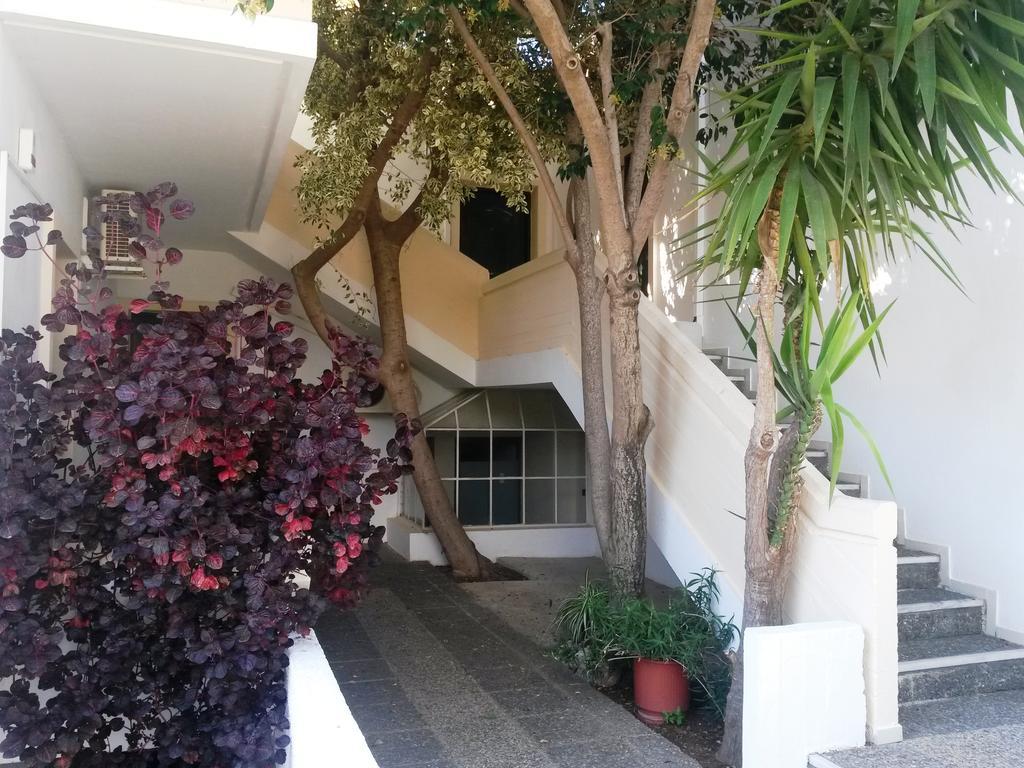 Skala Apartments Agia Marina Zimmer foto